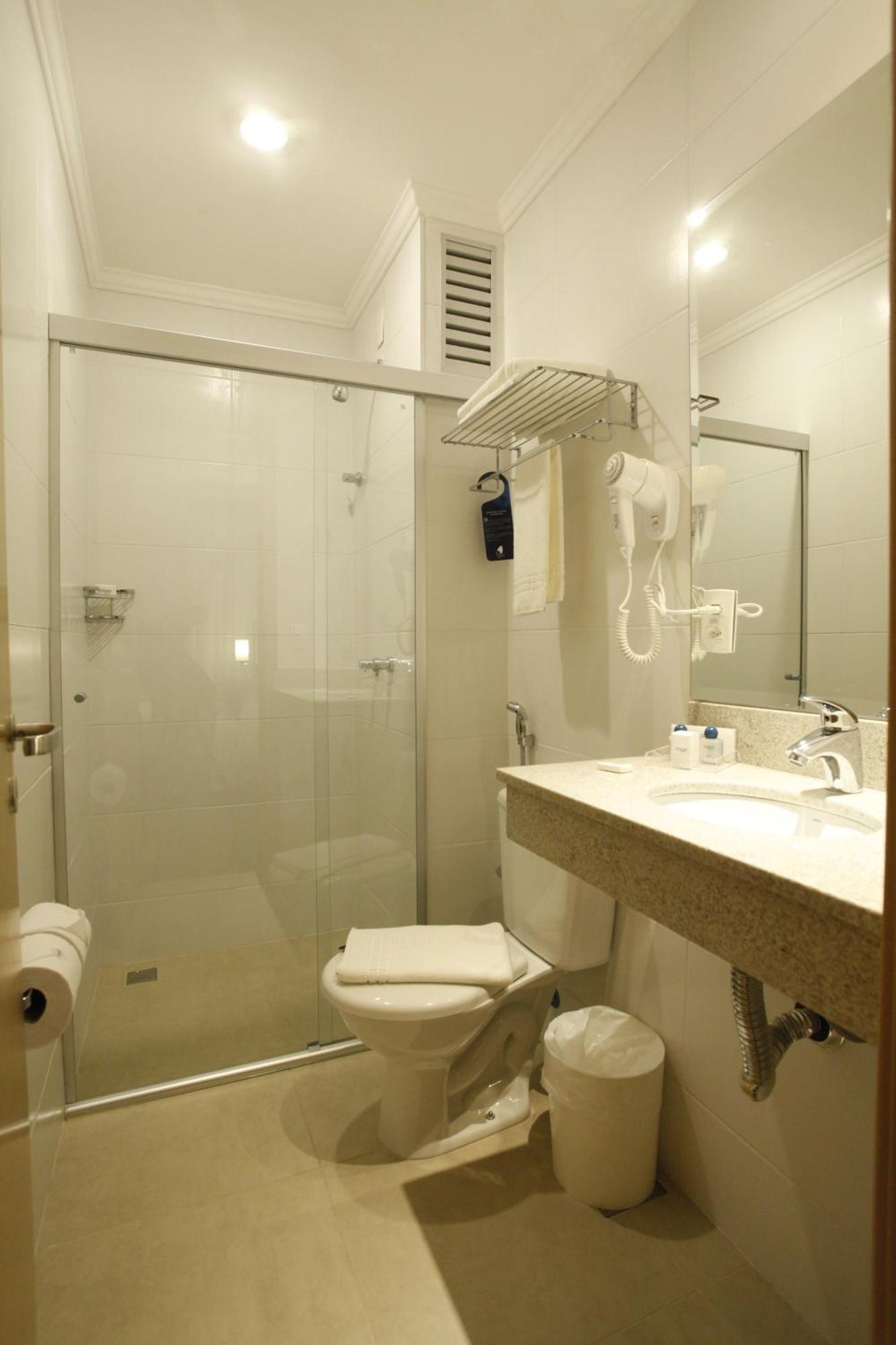 Sao Carlos Marklin Suites Szoba fotó